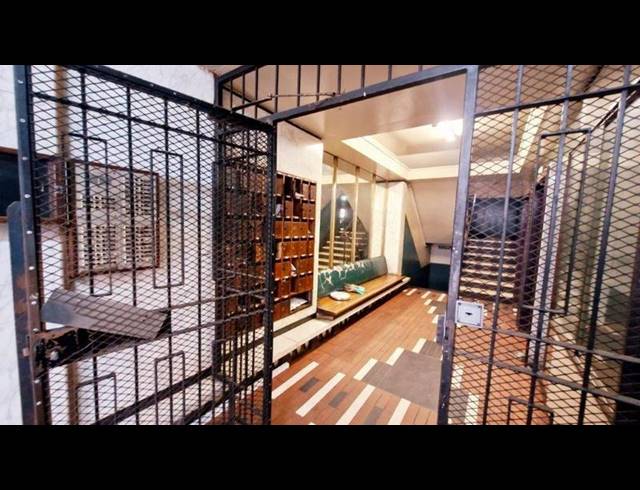 2 BEDROOM APARTMENT FOR SALE IN HILLBROW